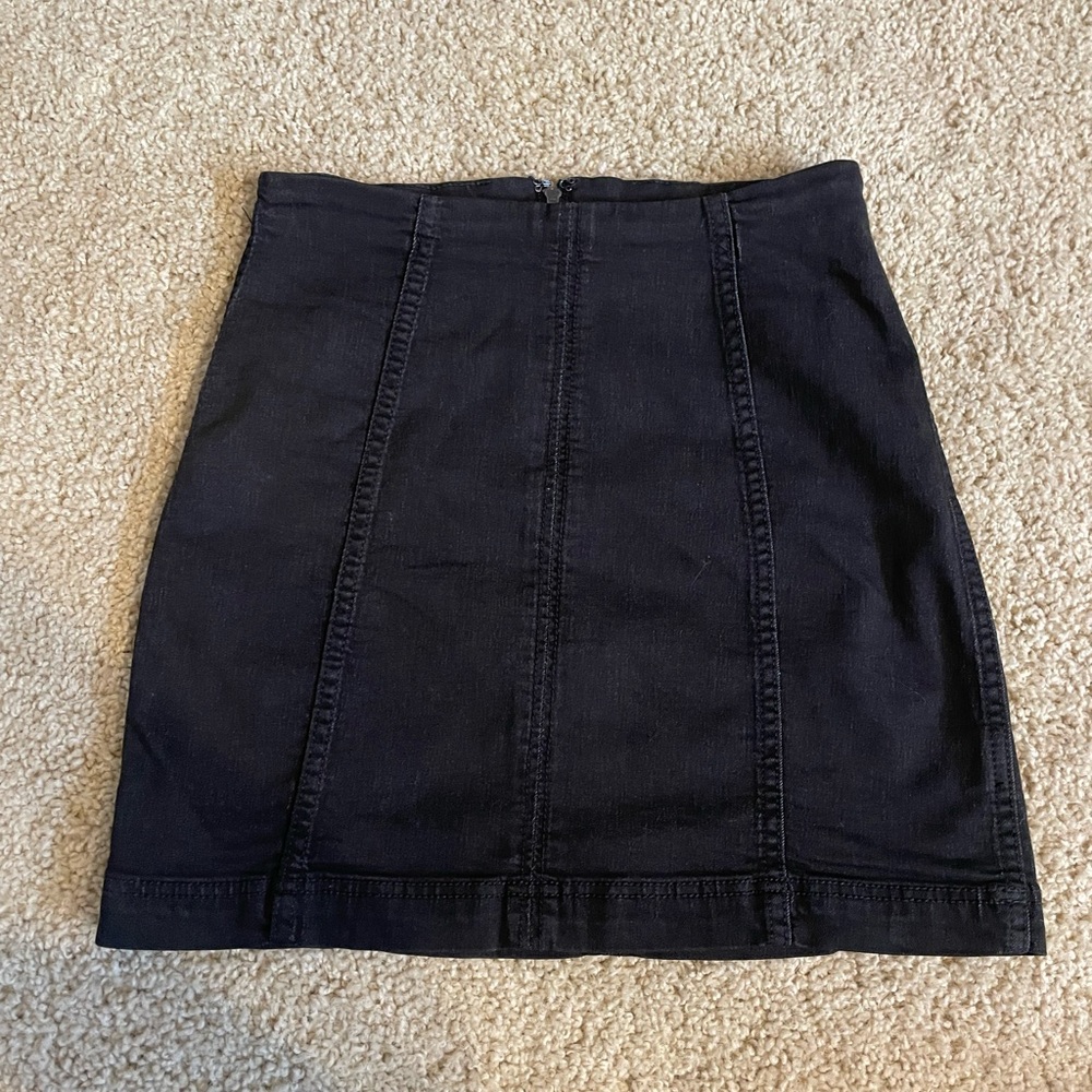 Free People Black Denim Mini 🖤